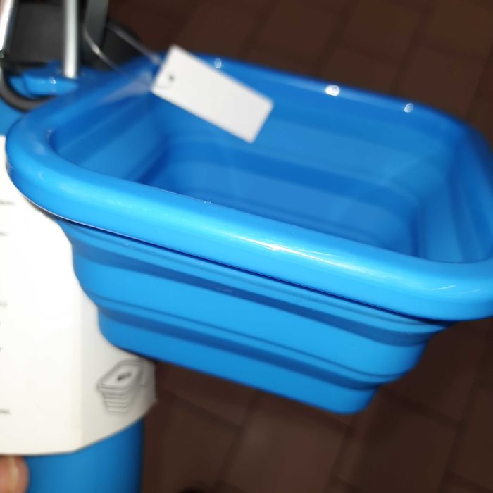 Намалена цена 12лв  к-т за дом,любимец- шише и сгъваема купичка