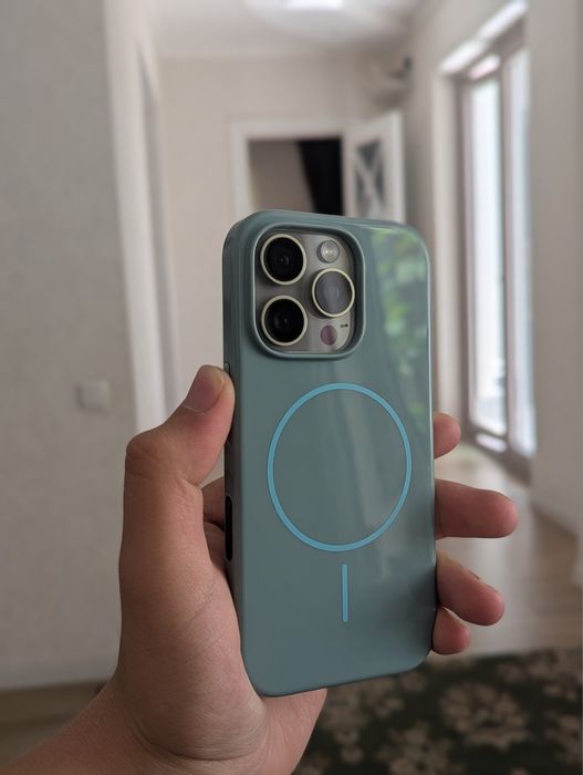 Beats чехол для iPhone 16 pro