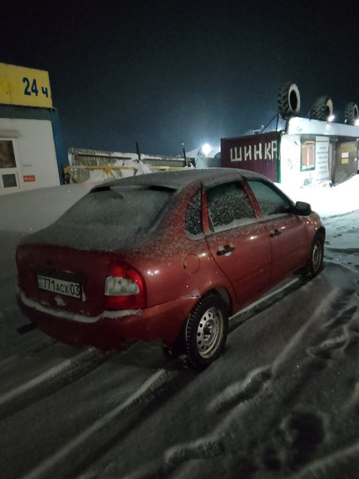 Продам машину Лада Калина