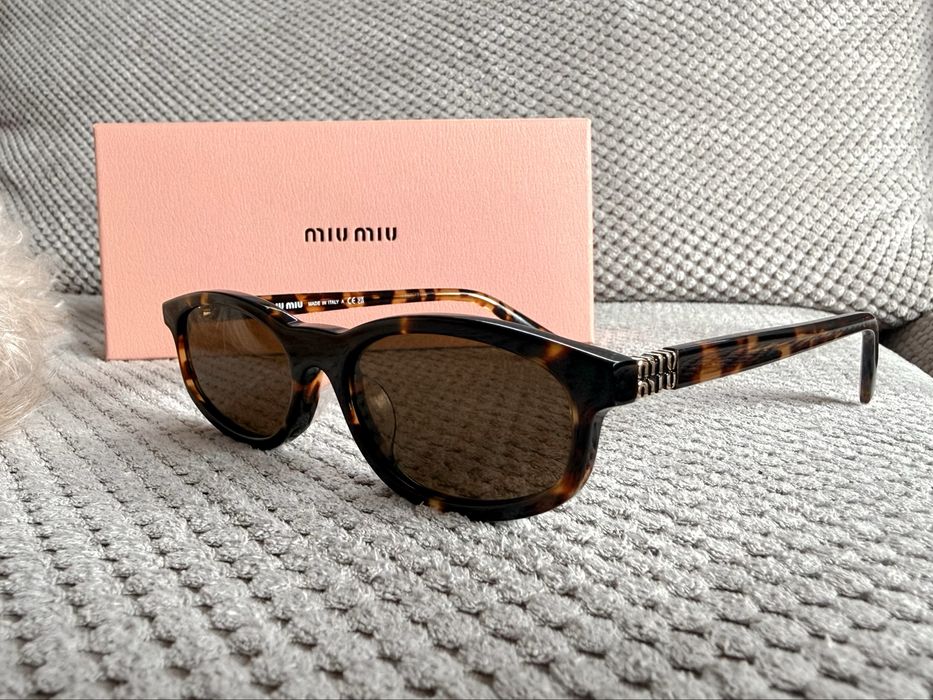 Miu Miu Regard Sunglasses / Miu Miu Слънчеви Очила