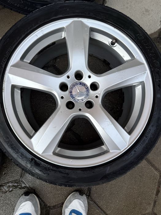 Гуми с джанти за Mercedes 18-ки