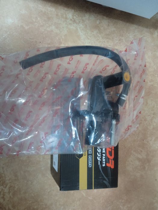 Главный цилиндр сцепления мазда кронос