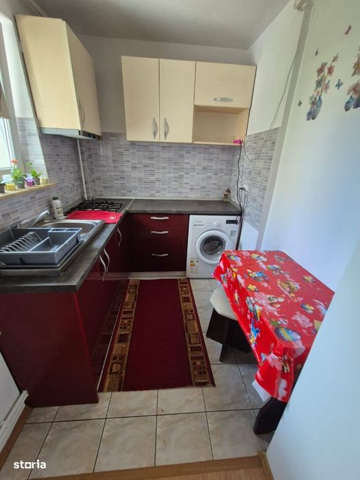 Apartament 3 camere Zamca de inchiriat