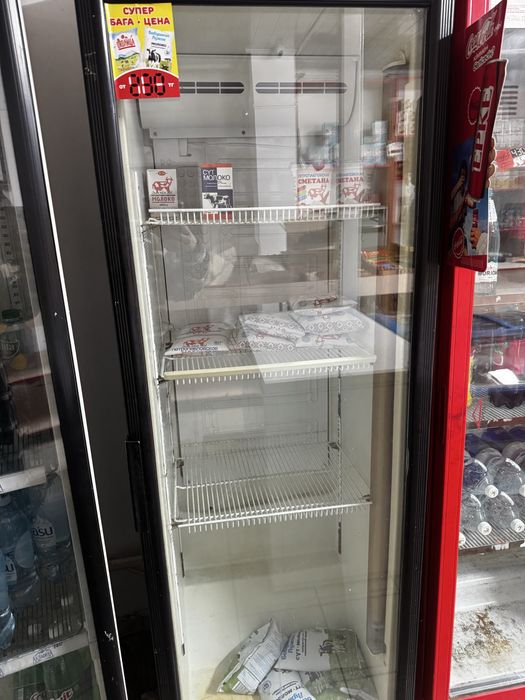 Холодильник бууу требуется  ремонт