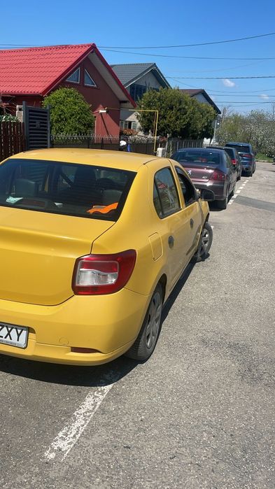 Vând Dacia Logan 2