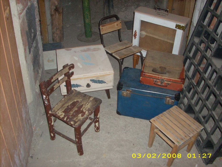 Столове 5 Евро - Подаръци лично предаване