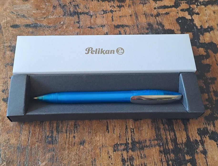 химикалка Pelikan Пеликан с метален клип рядък модел Германия