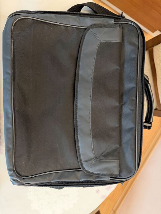 Продавам лаптоп! Lenovo