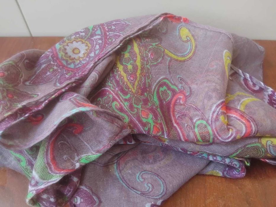 Boom It - НОВ дамски шал - Немско качество