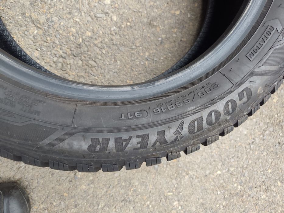 205/55/16" 2бр Good year ultra grip 9,dot4112,7mm