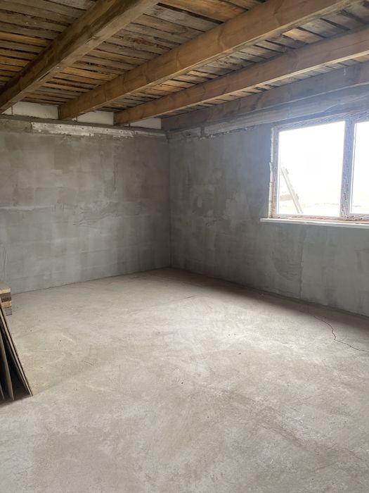 Продам не достройный дом