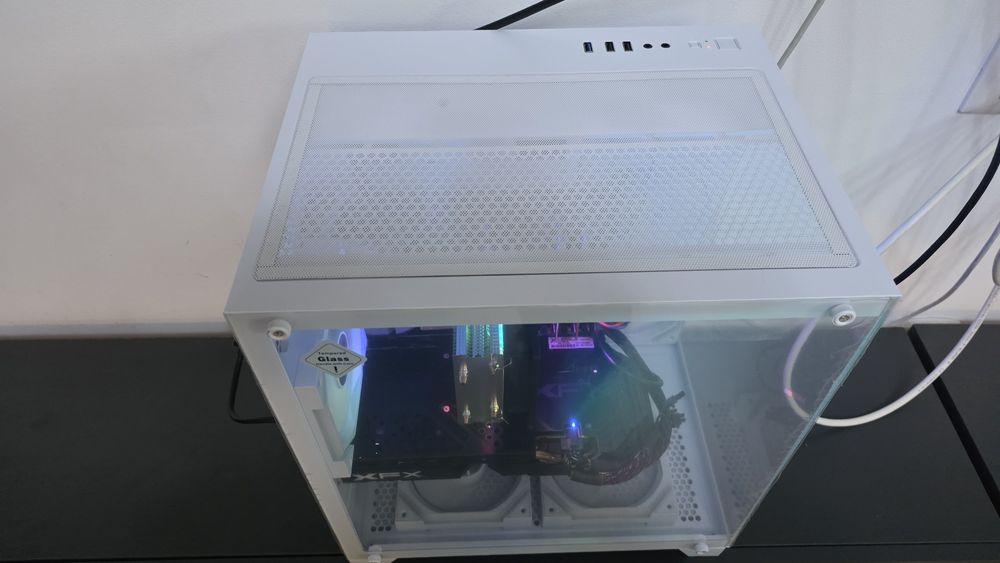 PC Gaming White – i5-9400F, 16GB DDR4