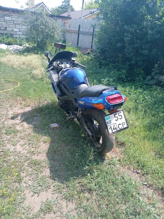 Продам Кавасаки zzr 400