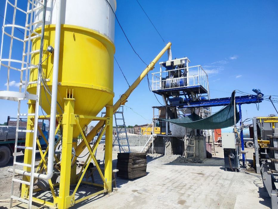 Завод Блок, Брусчатка хамда Таййор бетон ишлаб чикариш