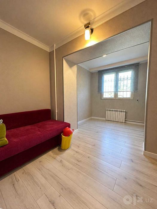 Продаётся 2в3 комнаты, 60 м², 2 этаж — Мирзо-Улугбекский район, Ц-1