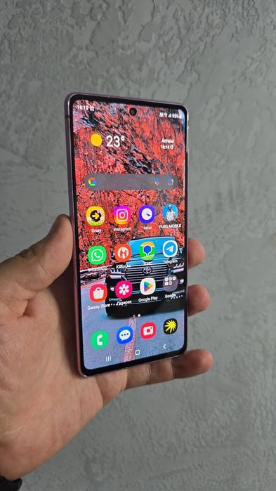 Продам samsung s20 fe