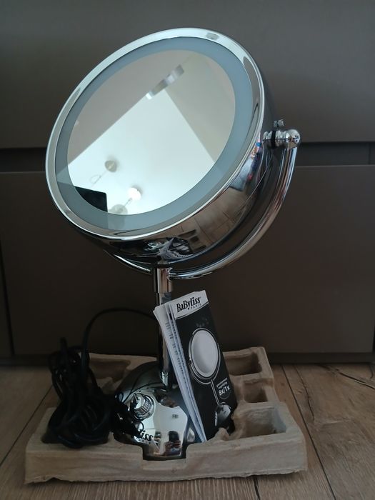 Огледало Babyliss с подсветка, двойно