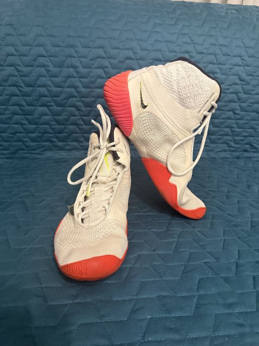 Nike Tawa обувки