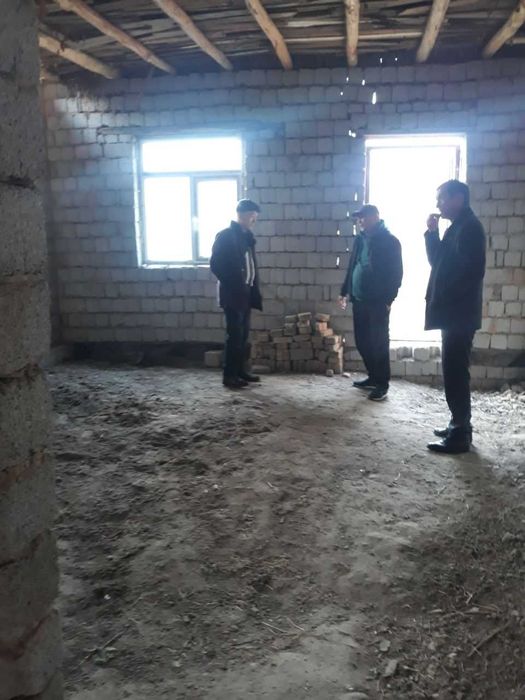 Уй сотилади Зангиота тумани МФЙ Богзор Дустлик махалласи 2 уй