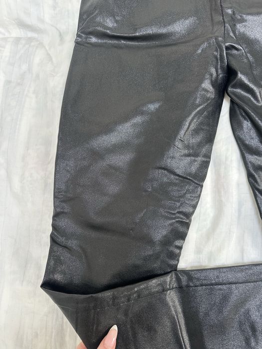 ZARA - кожен клин