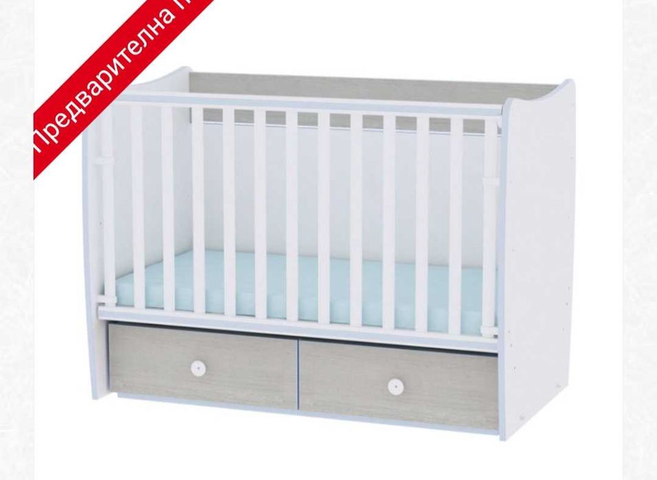 Детска кошара с люлеещ механизъм