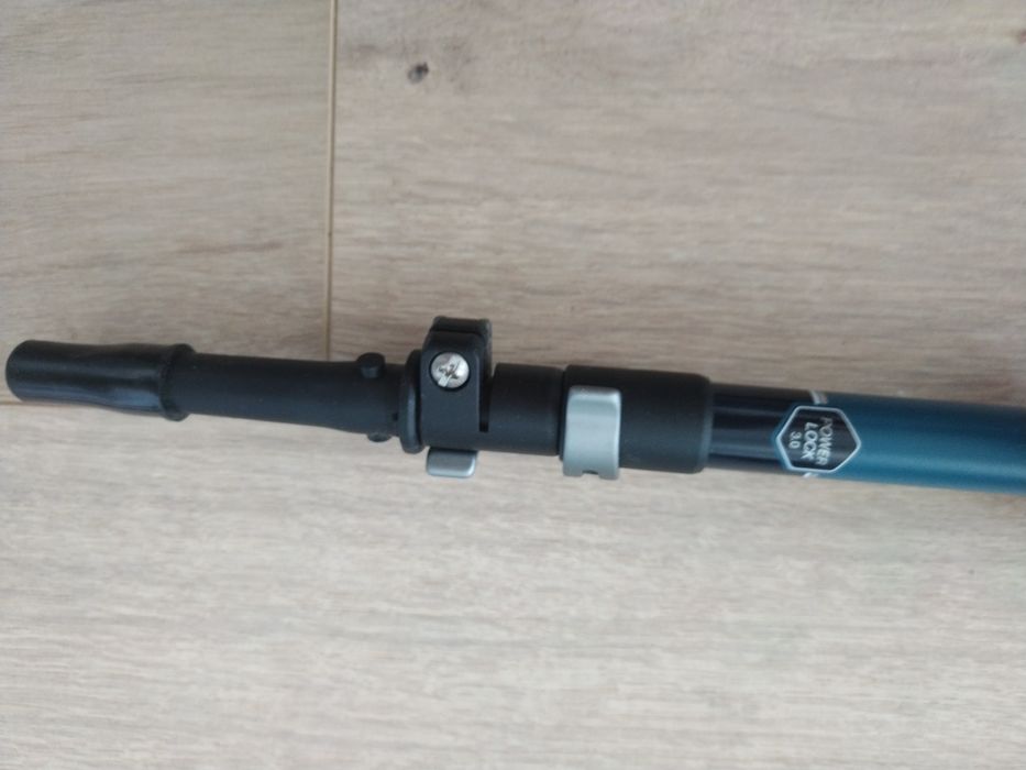 Щека с дръжка от корк