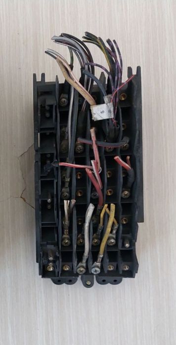 Блок предохранителей мерседес 124