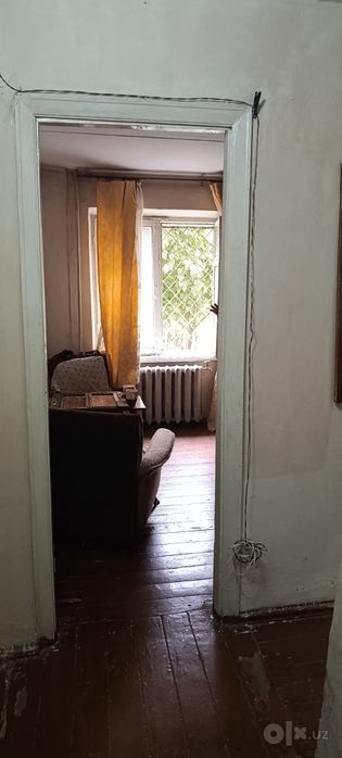 Регистан 2-ком кв срочно продаётся квартира.