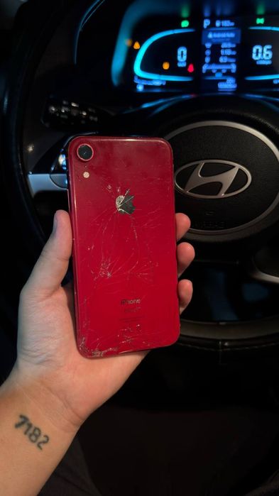 Iphone XR Red product