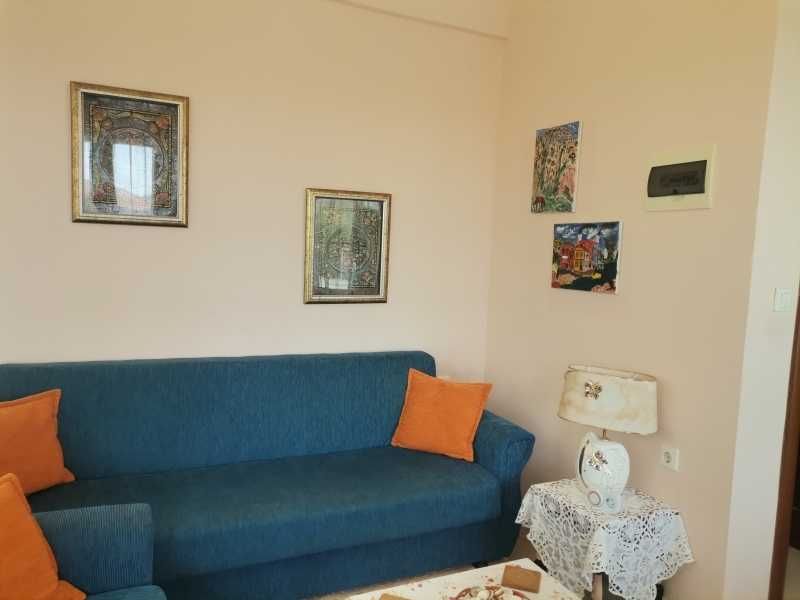 Къща на два етажа в Паралия Каряни