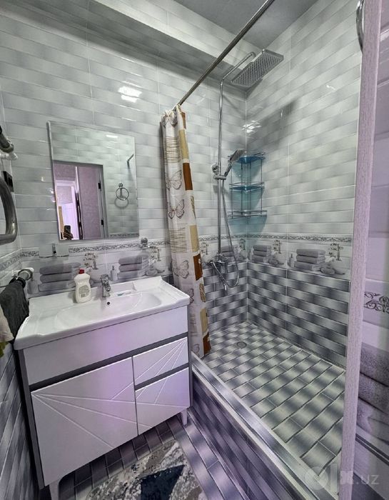 Tinchlik plaza 3 xona luks kvartira