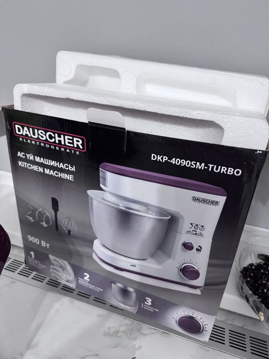 Планетарный миксер, тестомес