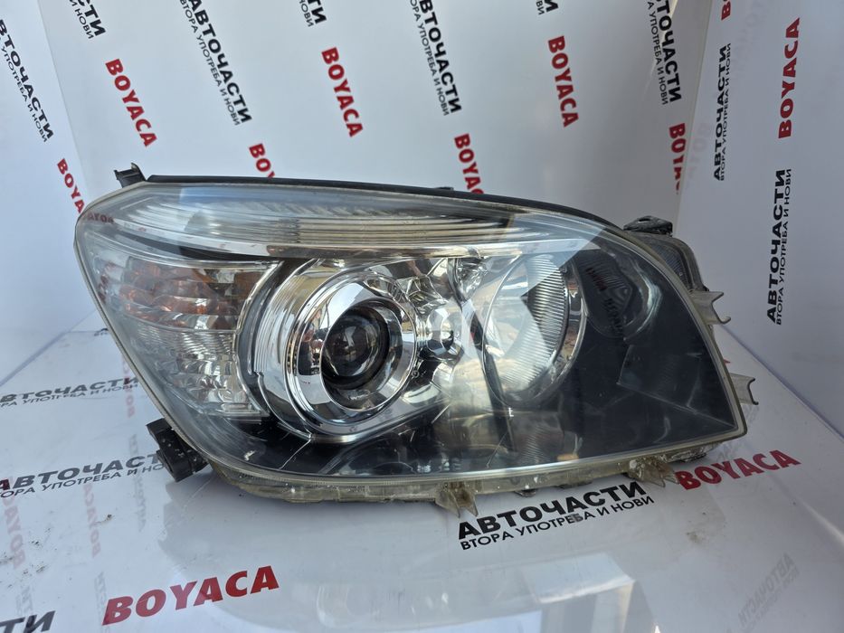 Десен фар Toyota Rav 4 06-09г