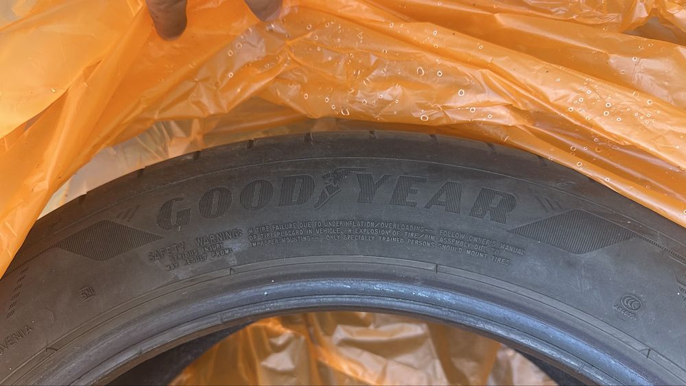 Летни гуми Goodyear Eagle F1 245/45/R18 DOT 5223