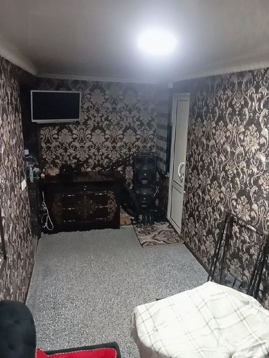 Fargona do kanal 26 Maktab roparasida joylashgan kv sotiladi