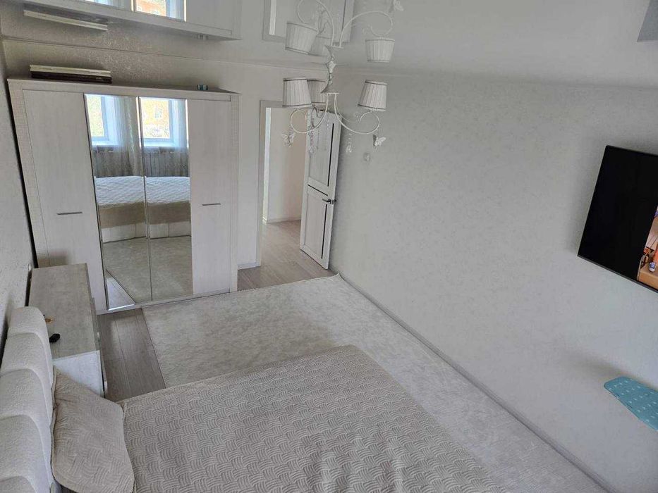 Продам 3 комнатную квартиру