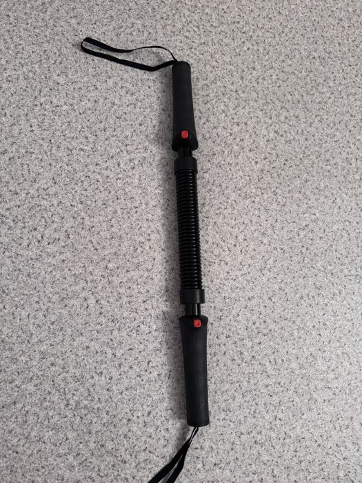 Ерлерге арналған қол күш құрылғысы