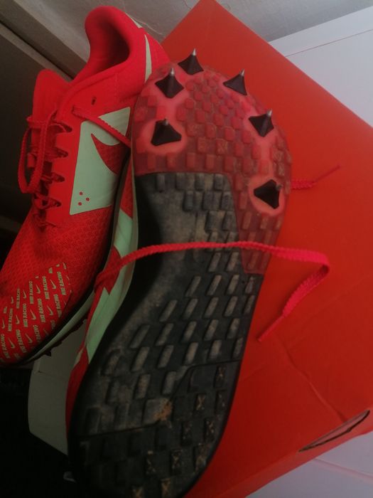 Adidași cu cuie Nike Rival XC 6