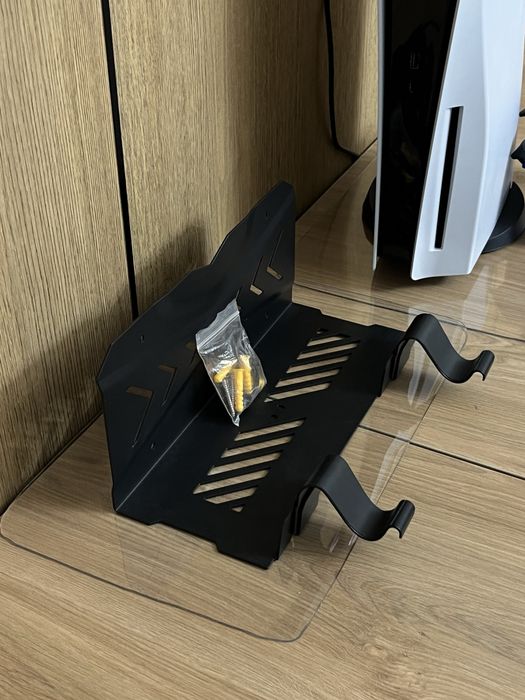 Продаю ПС 5 с 7 играми. PS5, PlayStation