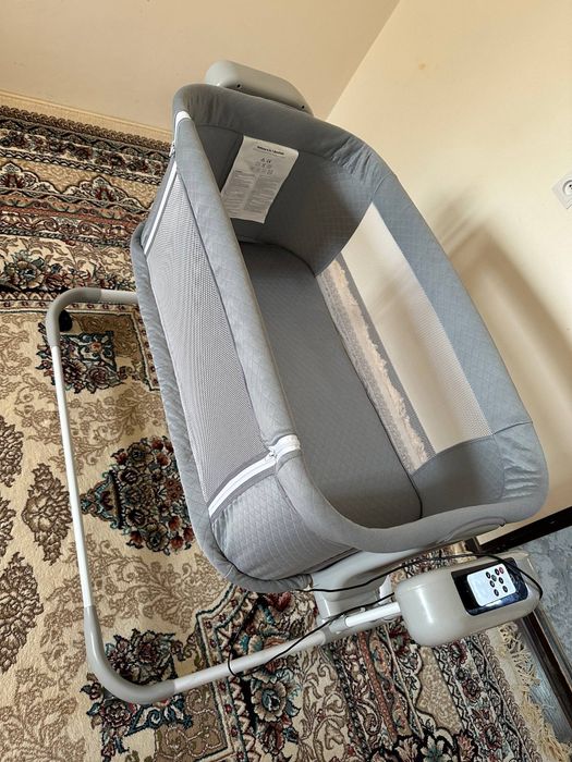 Bolalar uchun elektr yordamida o'zi qimirlaydigan,tebranadigan elektro