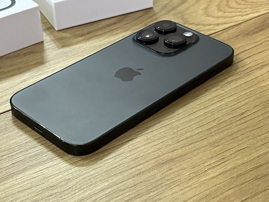 Бартер като нов iPhone 14 Pro 128gb graphite 100%