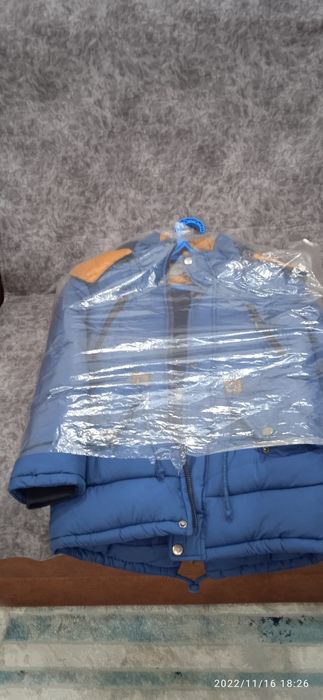 Продам куртку зимнюю