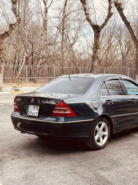 Mercedes c-klass w-203 ресталинг