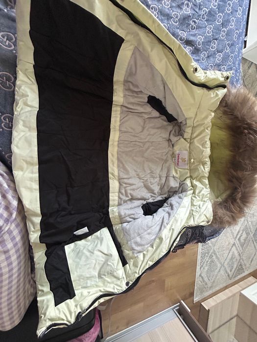 Продается зимняя куртка для девочки