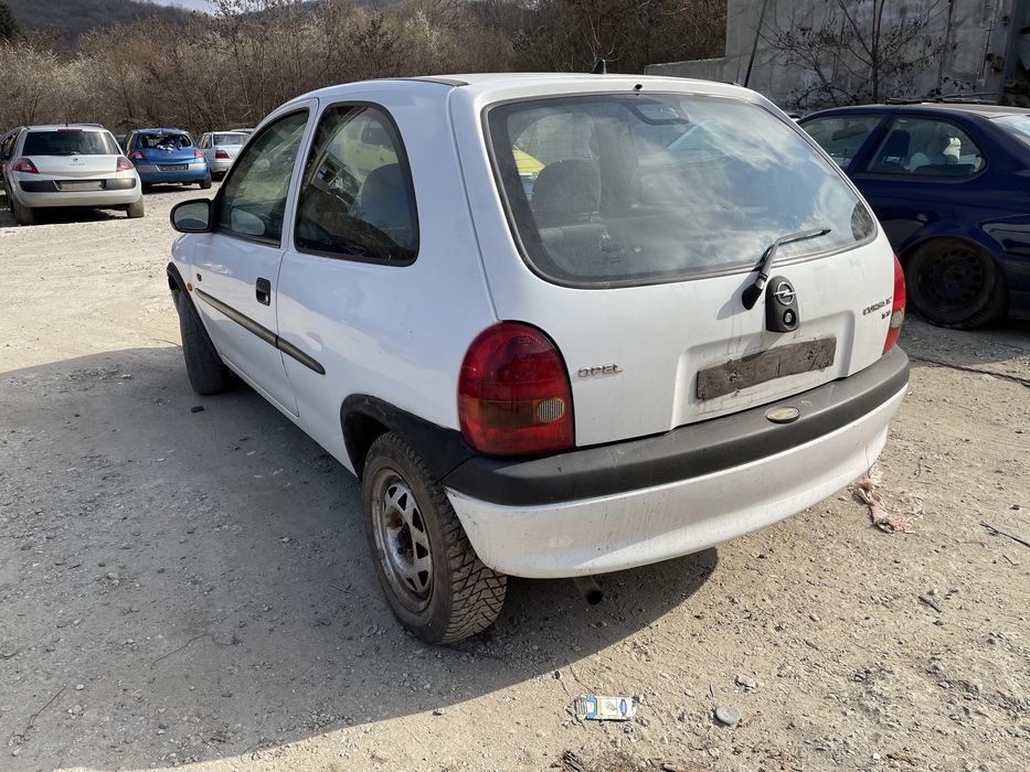 Opel Corsa 1.2 16v 65hp На Части
