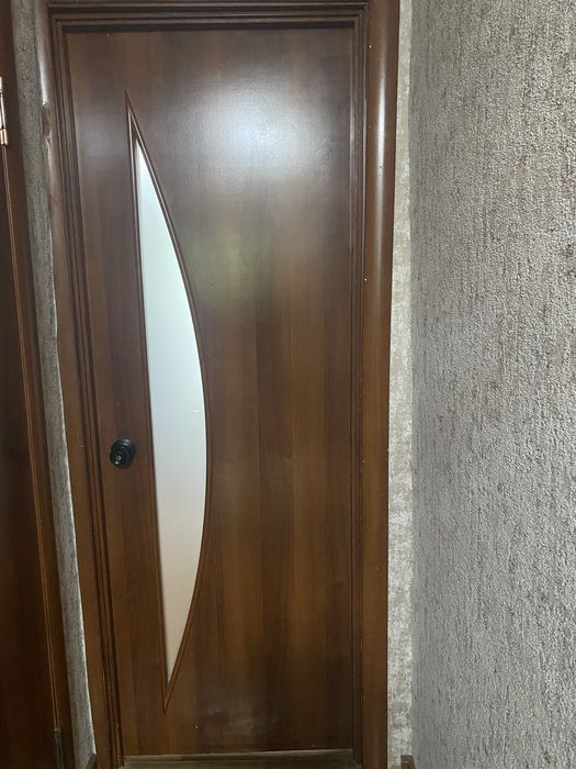 Отдам межкомнатные двери