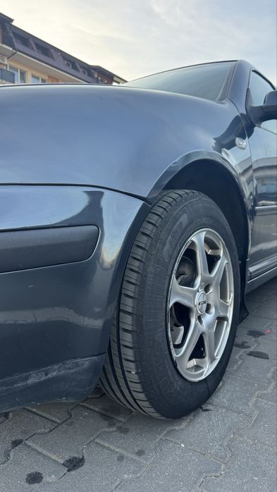 VOLKSWAGEN Golf 2001 — imagine 4