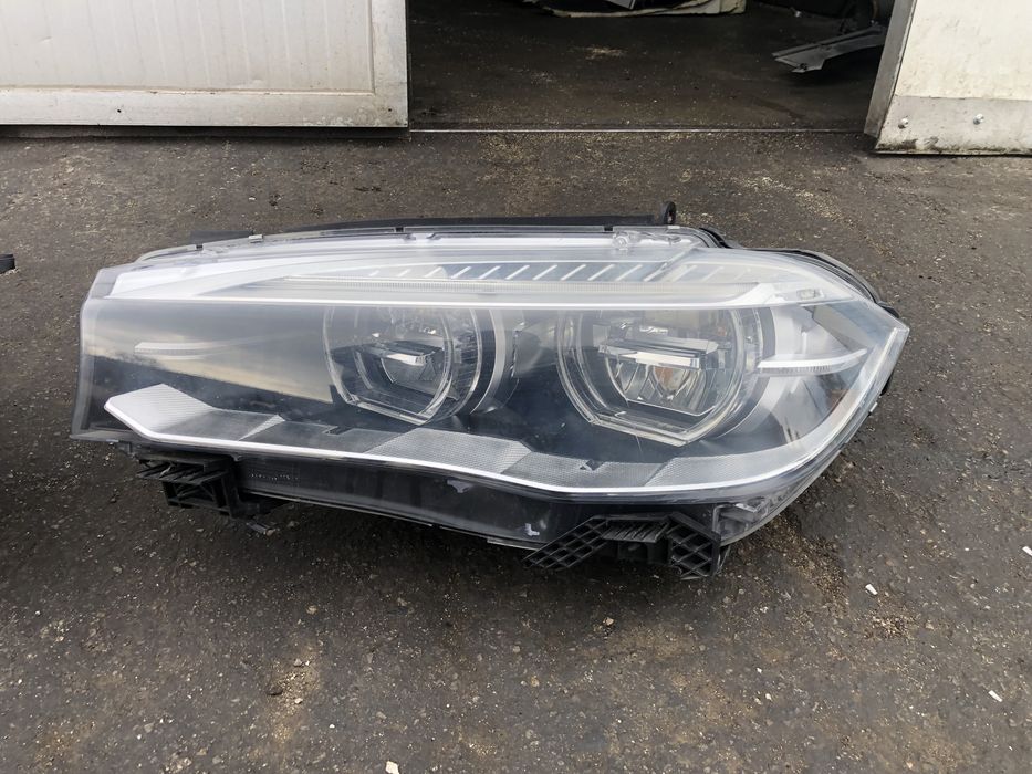 Адаптив лед фарове бмв х5 ф15 ( adaptive led bmw x5 f15 )