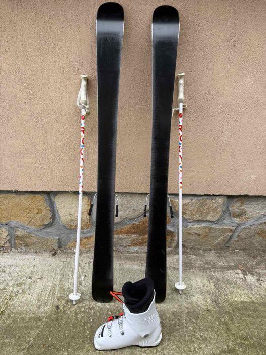 Ски обувки и ски Rossignol