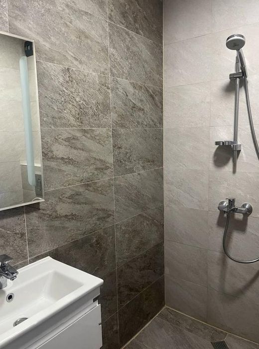 Дава се под наем Двустаен апартамент в Пловдив, Христо Смирненски - 65 кв.м за 375 € - Снимка #4